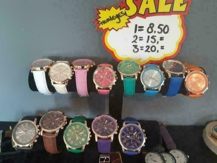 NIEUW SALE: horloge dame of heer, 1 voor €8,50 / 3 voor €20-, Ophalen of Verzenden, Nieuw, Overige kleuren, Overige materialen