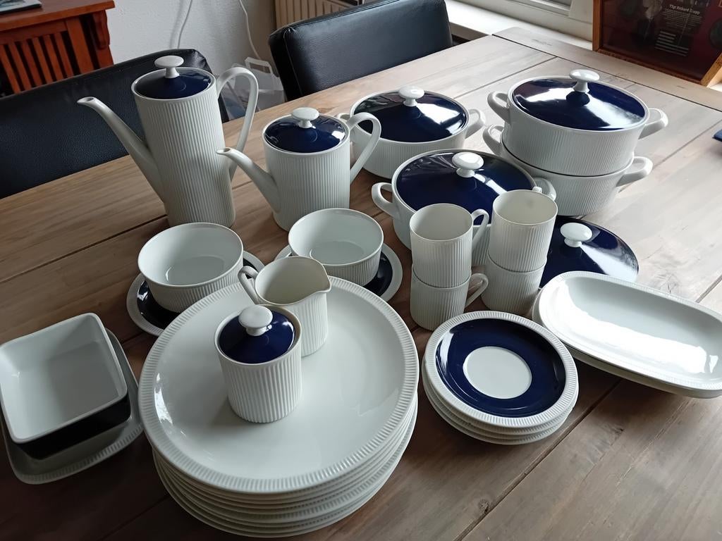 ICONISCH ARZBERG SERVIES UIT DE JAREN 60, Huis en Inrichting, Keuken | Servies, Ophalen, Zo goed als nieuw, Porselein, Overige stijlen