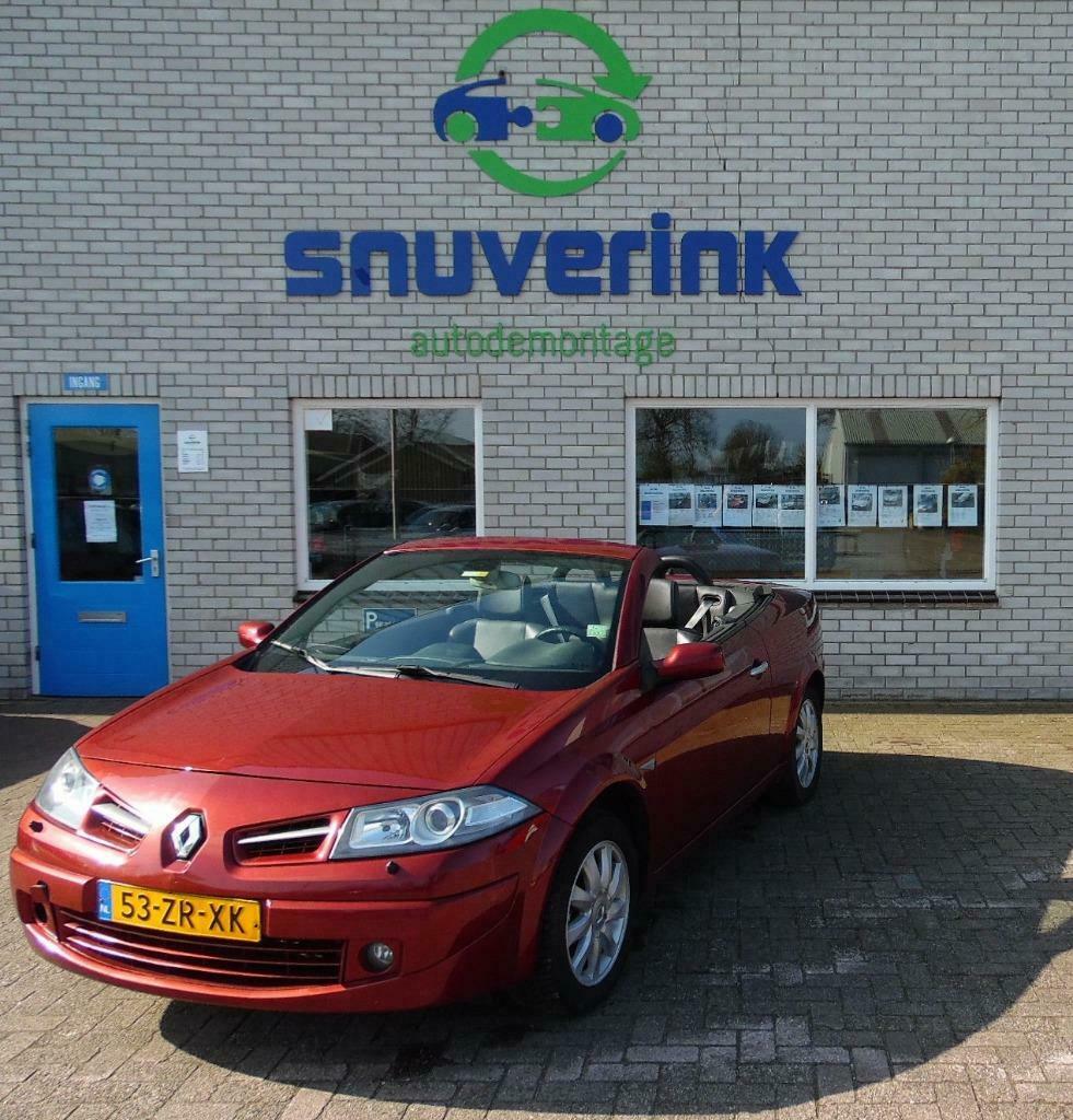 Renault Megane cabrio 1.5 DCI Tech line 2008 Rood 6Bak, Navigatiesysteem, Zwart, Cabriolet, 4 stoelen