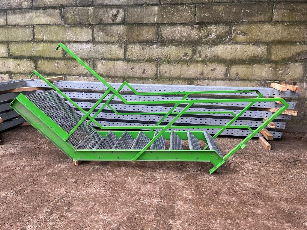 Diverse Stalen trappen/spiltrap/overbruggingstrap, Ophalen, Gebruikt, IJzer
