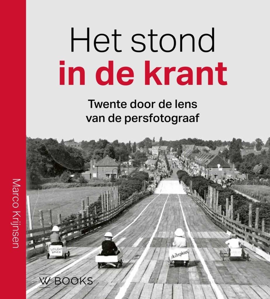 In de krant ( Twente door de lens van de persfotograaf), Boeken, Ophalen of Verzenden, Zo goed als nieuw, Marco Krijnsen