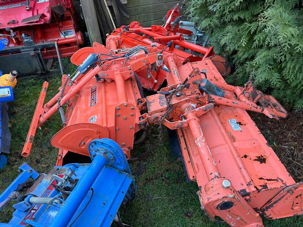 Grondfrees tuinfrees Iseki  kubota 3punts / 2 punts, Zakelijke goederen, Agrarisch | Werktuigen, Akkerbouw, Zaaien, Planten of Poten