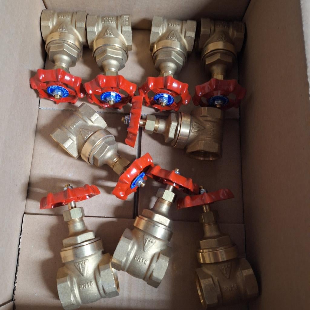 Schuifafsluiters, kraan 1" messing. 9stuks. Merk cimberio., Overige materialen, Overige typen, Minder dan 2 meter, 20 tot 40 mm