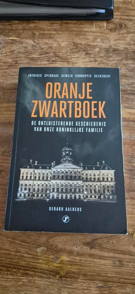 Gerard Aalders - Oranje Zwartboek, Ophalen of Verzenden, Zo goed als nieuw, Gerard Aalders