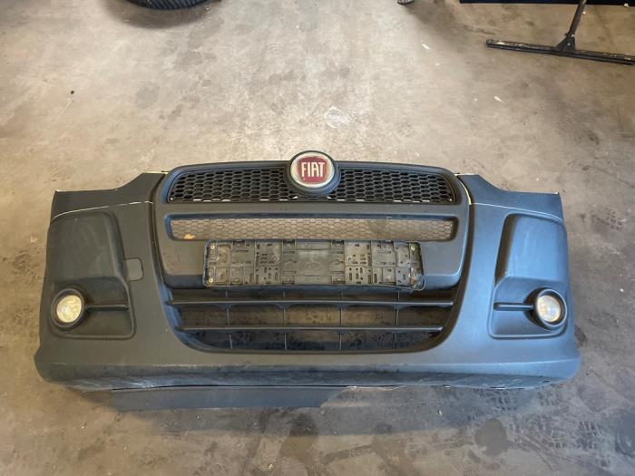 Voorbumper van een Fiat Doblo, Gebruikt, -, -, Ophalen of Verzenden
