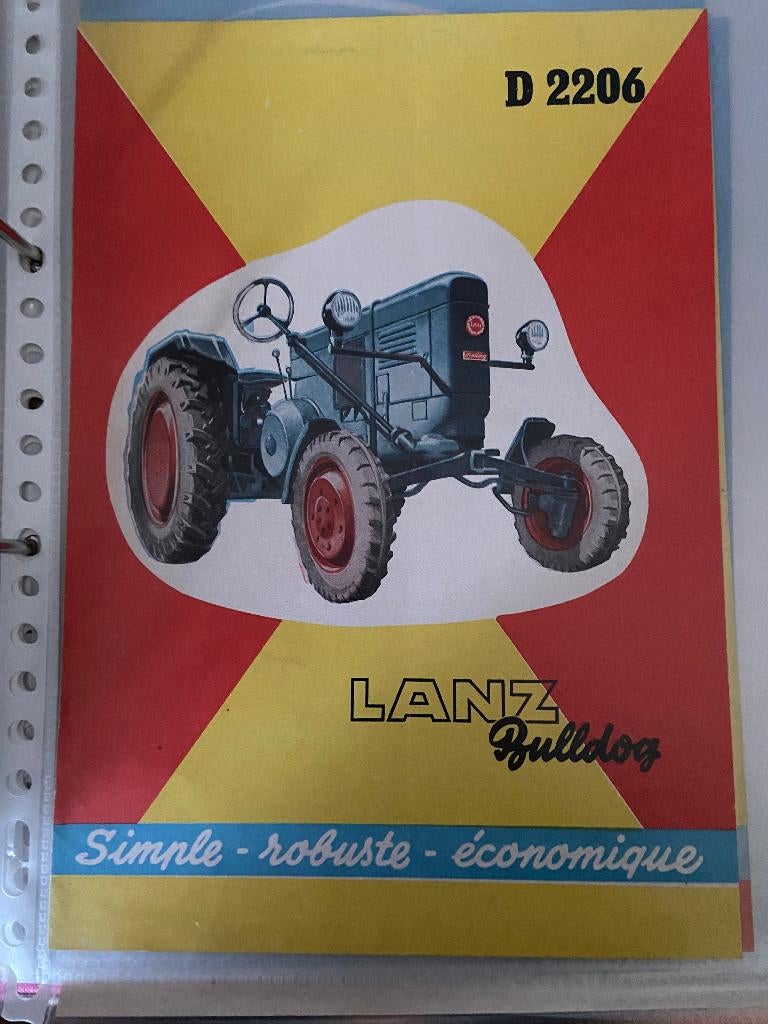 Tractorfolders, Ophalen of Verzenden, Zo goed als nieuw, Folder