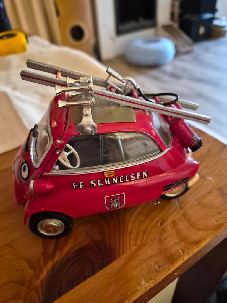 BMW Isetta 250 Hamburg brandweerwagen "Löschi", Ophalen of Verzenden, Zo goed als nieuw, Auto, Revell