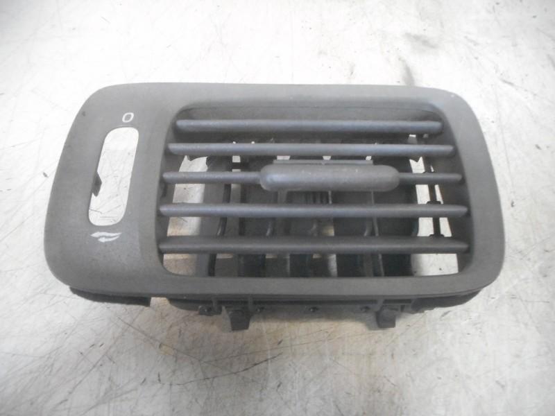 Dashboard Luchtrooster Links Volvo V70 (GW/LW/LZ) 9481652, Auto-onderdelen, Interieur en Bekleding, Gebruikt, Siegburger Straße 229, Köln 50679, , Duitsland