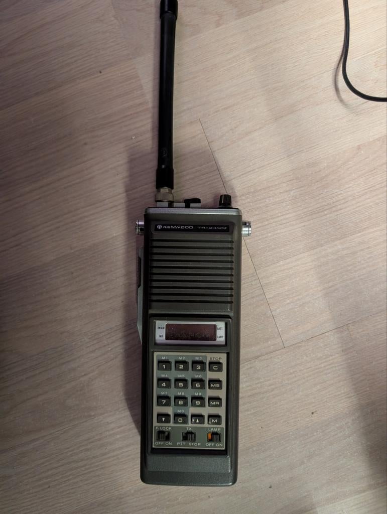 Kenwood TR-2400 Portofoon - Verzamelaarsobject, Ophalen of Verzenden, Gebruikt, 15 km of meer, Portofoon of Walkie-talkie