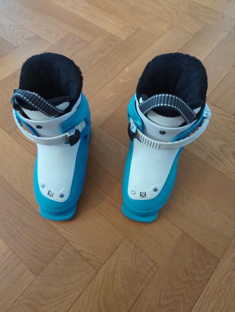 Salomon skischoenen - Mondopoint 17/18, eu-maat 28/29, Sport en Fitness, Skiën en Langlaufen, Ophalen, Gebruikt, Schoenen, Salomon