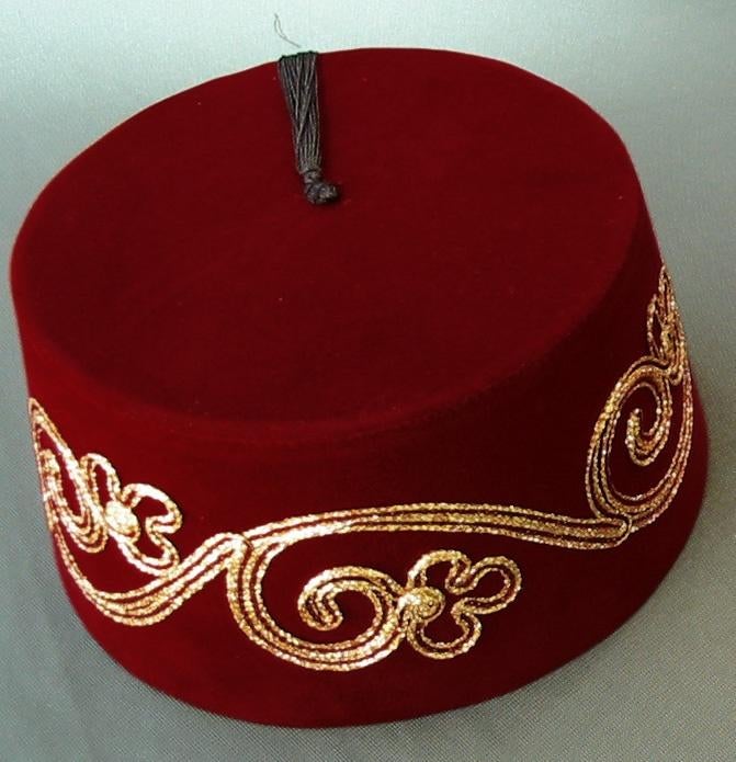 Fez hoed bordeaux (geborduurd), Kleding | Heren, Carnavalskleding en Feestkleding, Nieuw, Accessoires, Carnaval, Overige maten