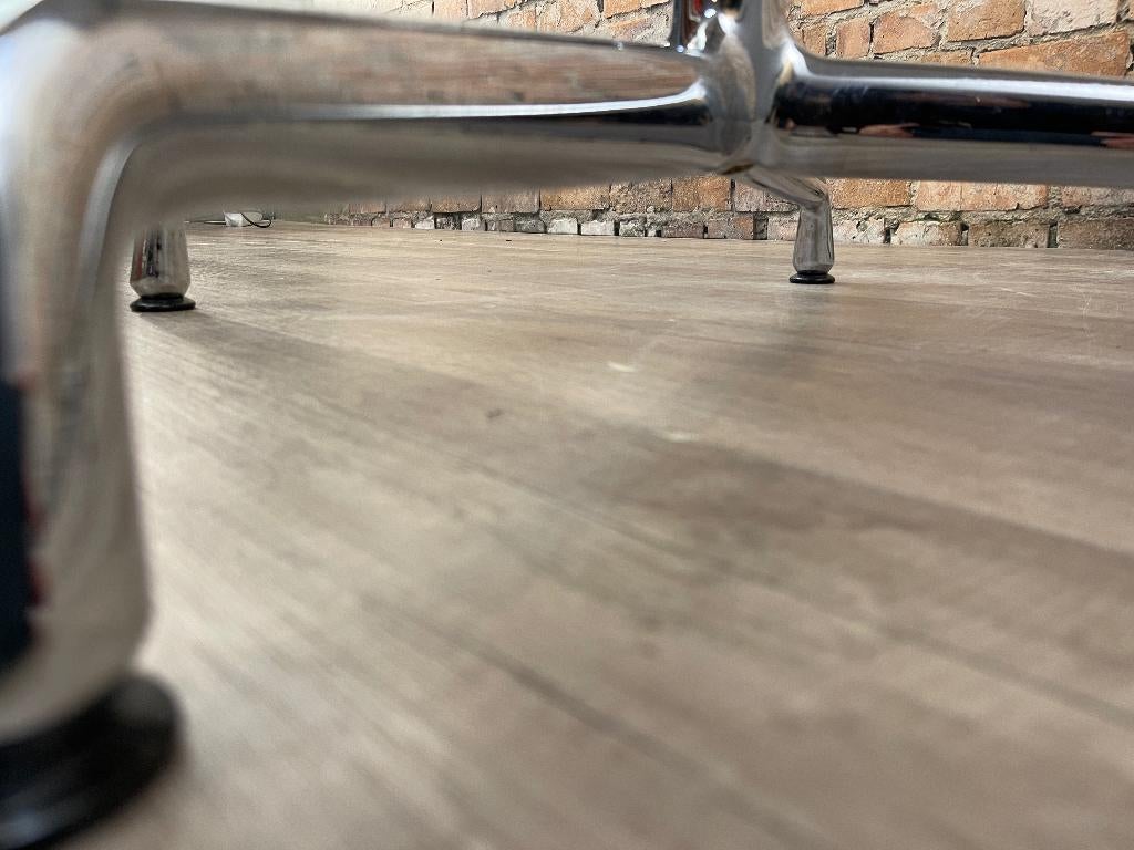 Vitra Contract Table bij TheReSales, Ophalen, Kunststof, 50 tot 100 cm, Design