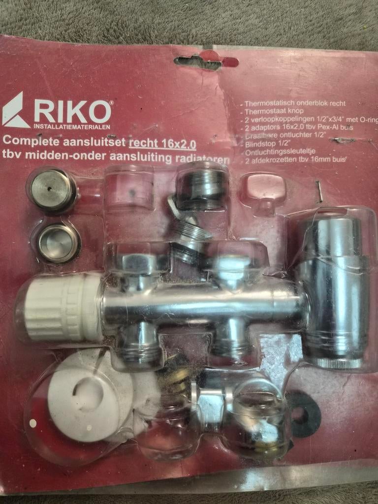 Riko Aansluitset Recht 16x2.0 Radiator, Ophalen of Verzenden, Nieuw