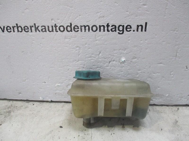 Koelvloeistof Reservoir Volvo 940 II (1995-01/1998-10), Gebruikt, Siegburger Straße 229, Köln 50679, , Duitsland, Info@volvocars.com
