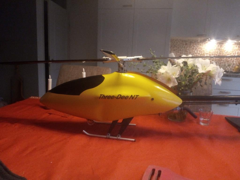henseleit 3dnt rc helikopter te koop, Hobby en Vrije tijd, Modelbouw | Radiografisch | Helikopters en Quadcopters, Ophalen, Gebruikt