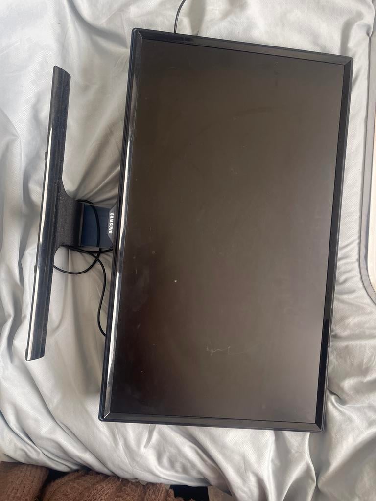 Samsung Beeldscherm/TV - Doe een bod!, Computers en Software, Monitoren, Ophalen, Full HD, Ingebouwde speakers, 60 Hz of minder