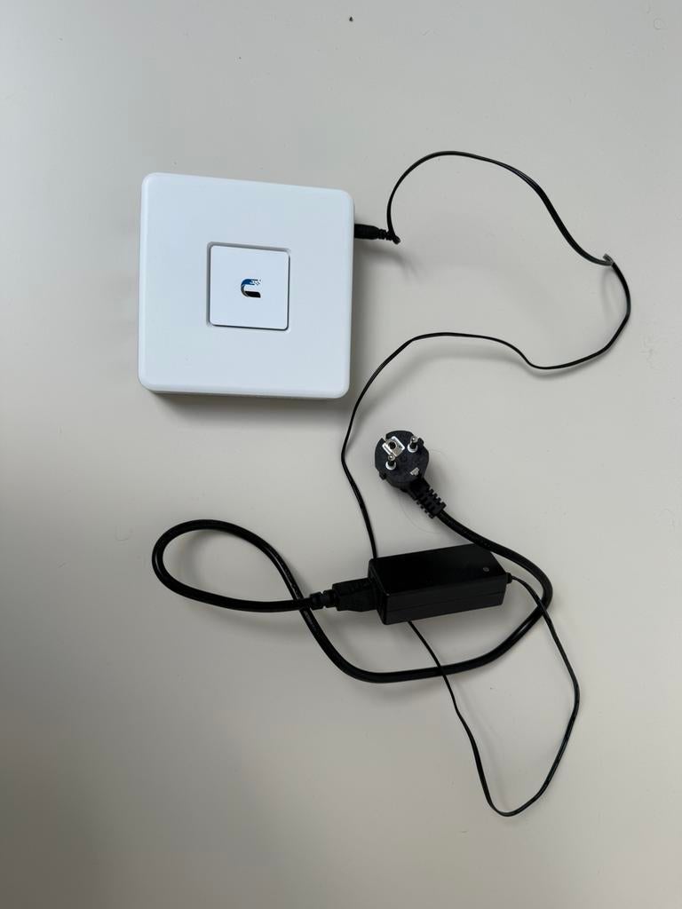 Unifi security gateway, Ophalen of Verzenden, Zo goed als nieuw