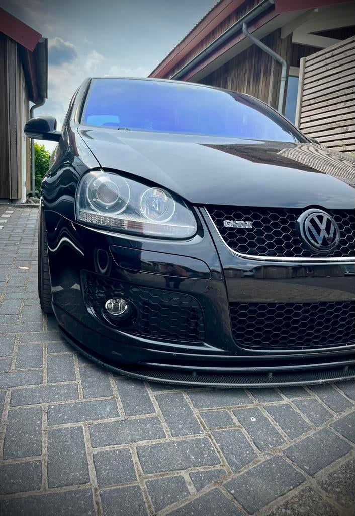 VW Golf MK5 300pk *Air Ride*, Auto's, 65 €/maand, Stof, 4 cilinders, Zwart