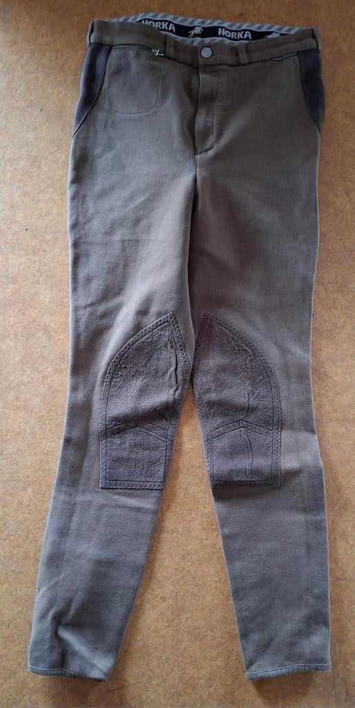 Paardrijbroek.
Meisje.
Bruin.
Horka maat 176, Ophalen of Verzenden, Dressuur, Onderkleding