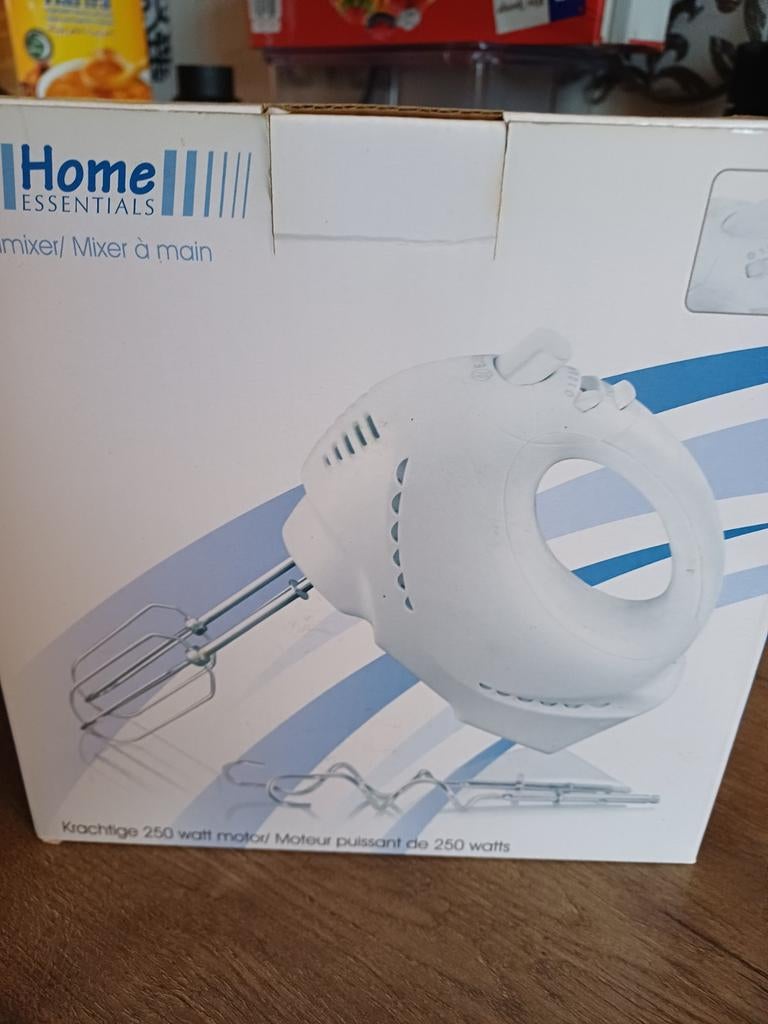 3 apparaat tosti en pannekoeken.handmixer, Ophalen