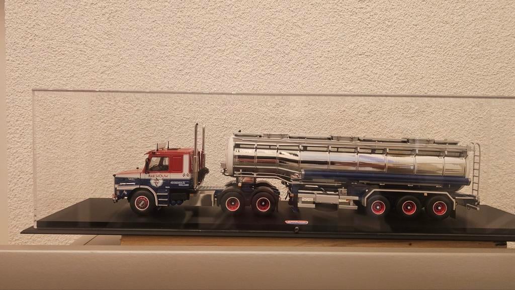 Tekno A. van de Wouw, Ophalen, Nieuw, Bus of Vrachtwagen, Tekno