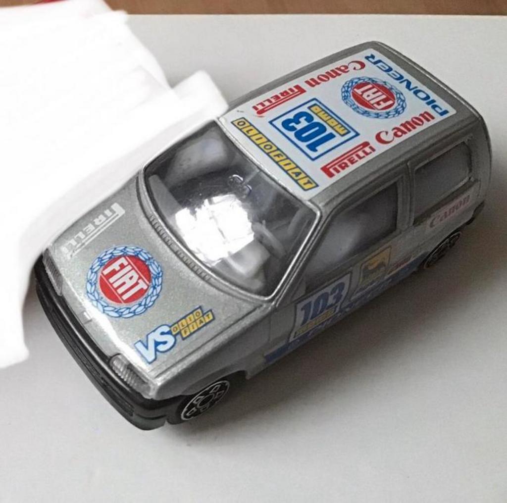 Fiat Cinquecento 1:43, Hobby en Vrije tijd, Modelauto's | 1:43, Ophalen of Verzenden, Zo goed als nieuw, Auto, Overige merken