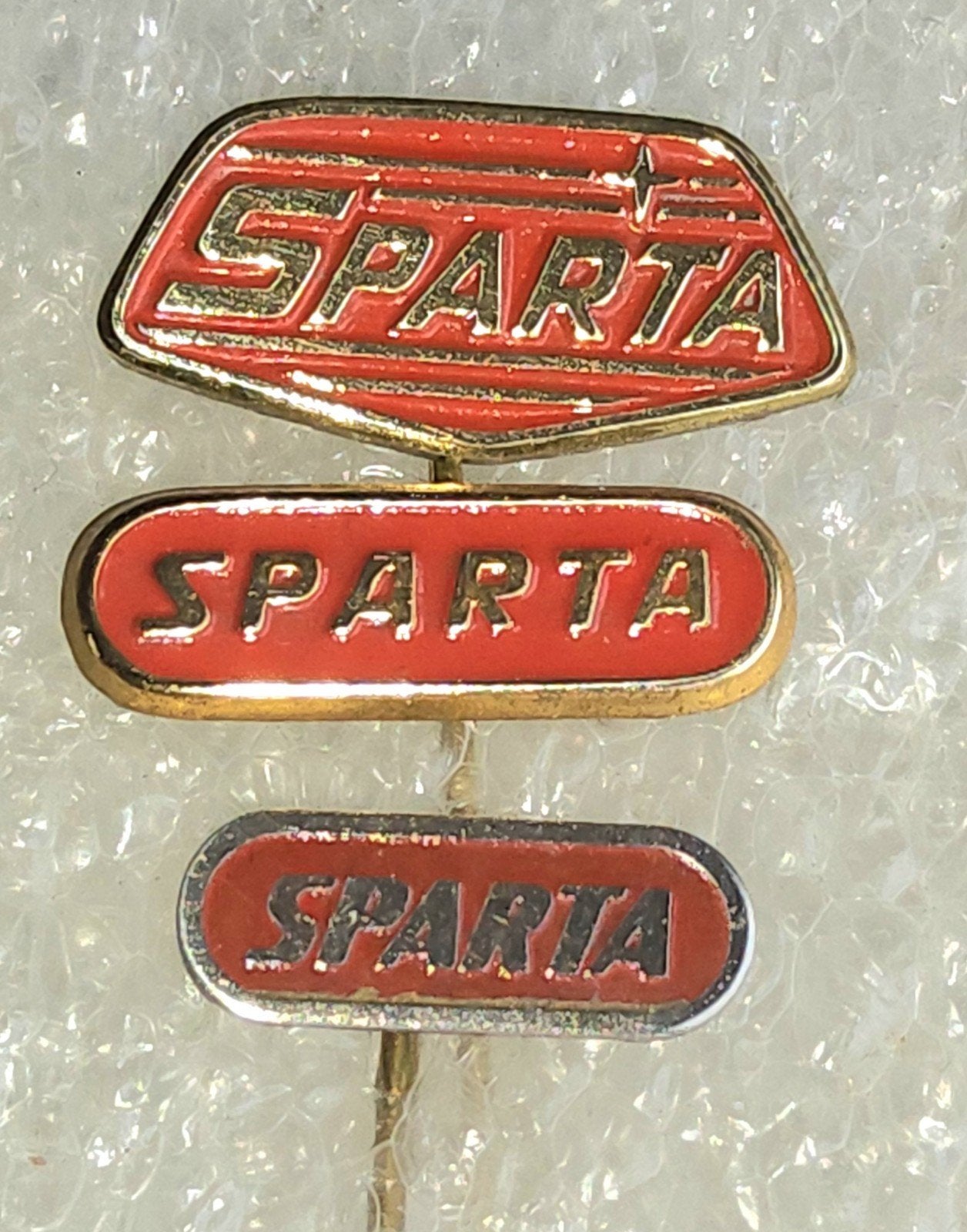 3 Speldjes Sparta tweewielers, Ophalen of Verzenden, Gebruikt, Overige onderwerpen, Speldje of Pin