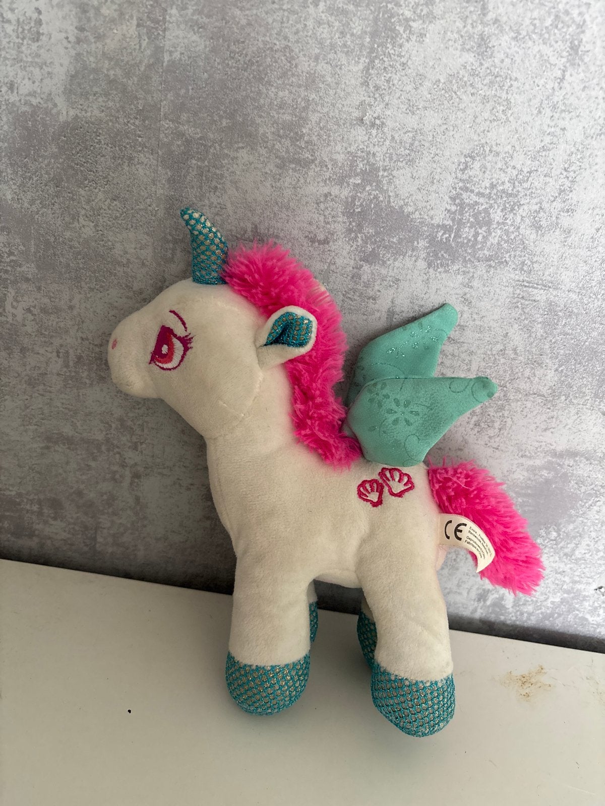 Eenhoorn knuffel met vleugels - Roze en wit, Eenhoorn, Ophalen of Verzenden, Zo goed als nieuw, Klein (minder dan 20 cm)