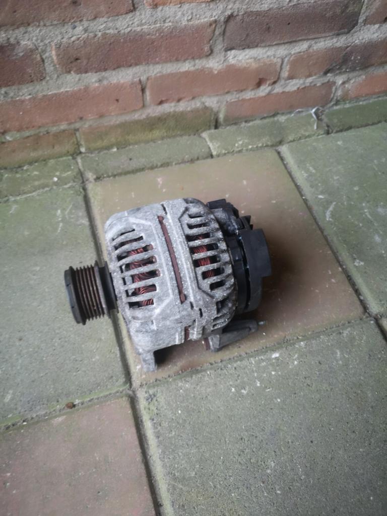 Audi TT 1.8 8N mk1 dynamo, Ophalen of Verzenden