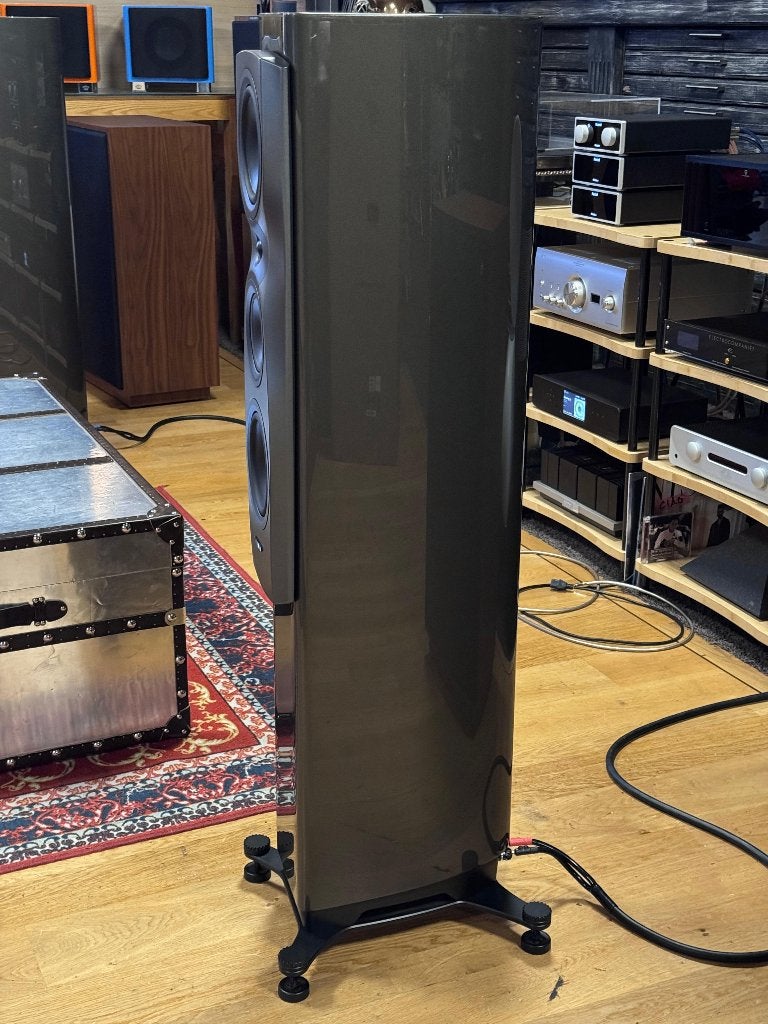 Dynaudio Confidence 30, Vloerstaande luidspreker, Gebruikt, Ophalen of Verzenden, 150 watt of meer