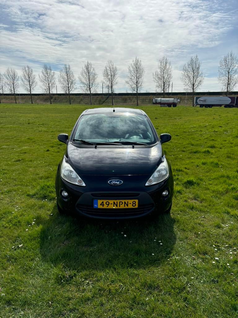 Ford Ka 1.2 51KW 2010 Zwart, Auto's, Voorwielaandrijving, 1242 cc, 4 cilinders, 4 stoelen