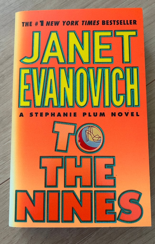 Janet Evanovich - To the Nines pocket Engels Stephanie Plum, Verzenden, Zo goed als nieuw, Janet Evanovich