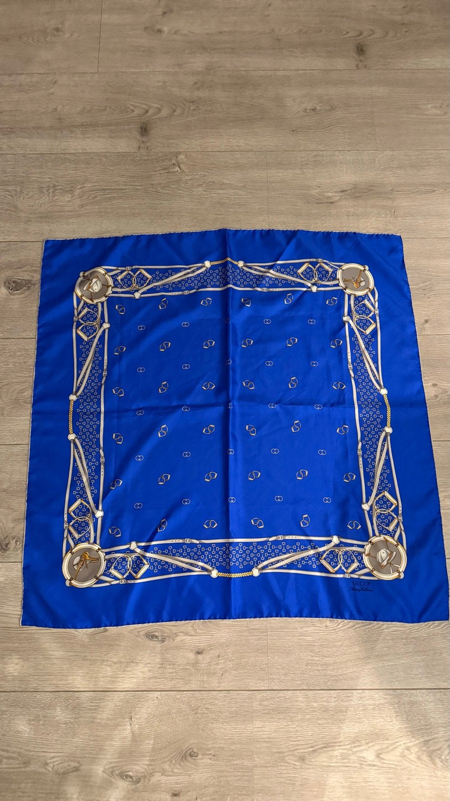 Gucci Accessoire Collectie Zijden Sjaal - Blauw, Ophalen of Verzenden, Zo goed als nieuw