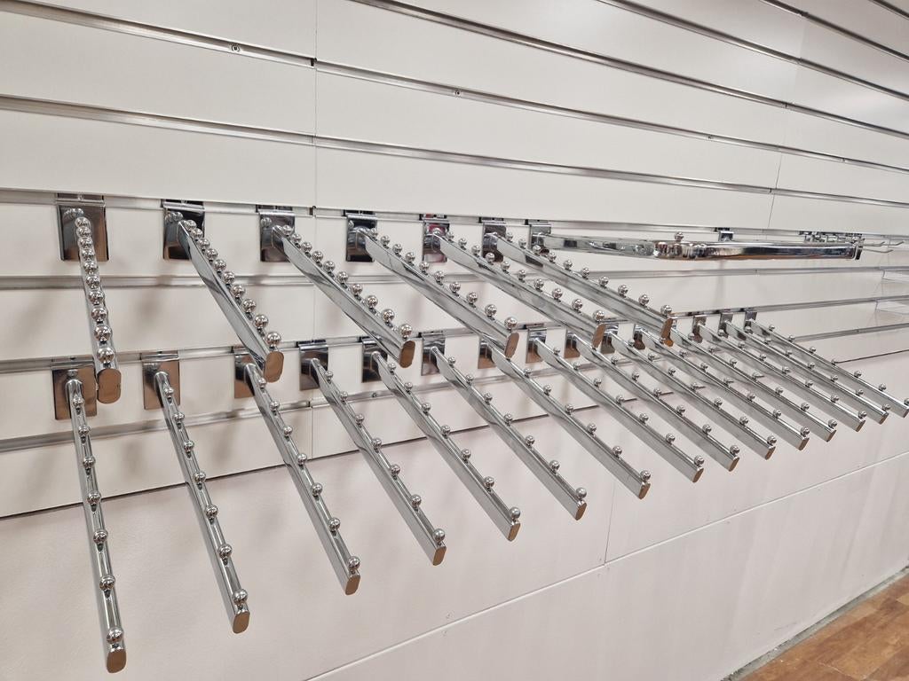 Presentatiestang, kleding haken
voor lamellenwand, slatwal, Ophalen of Verzenden