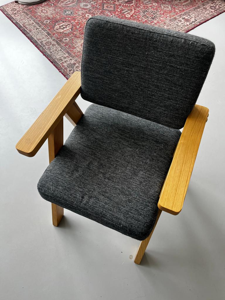 Comfortabele fauteuil stoel retro stijl essenhout en stof, Ophalen, Gebruikt, Hout, Eén