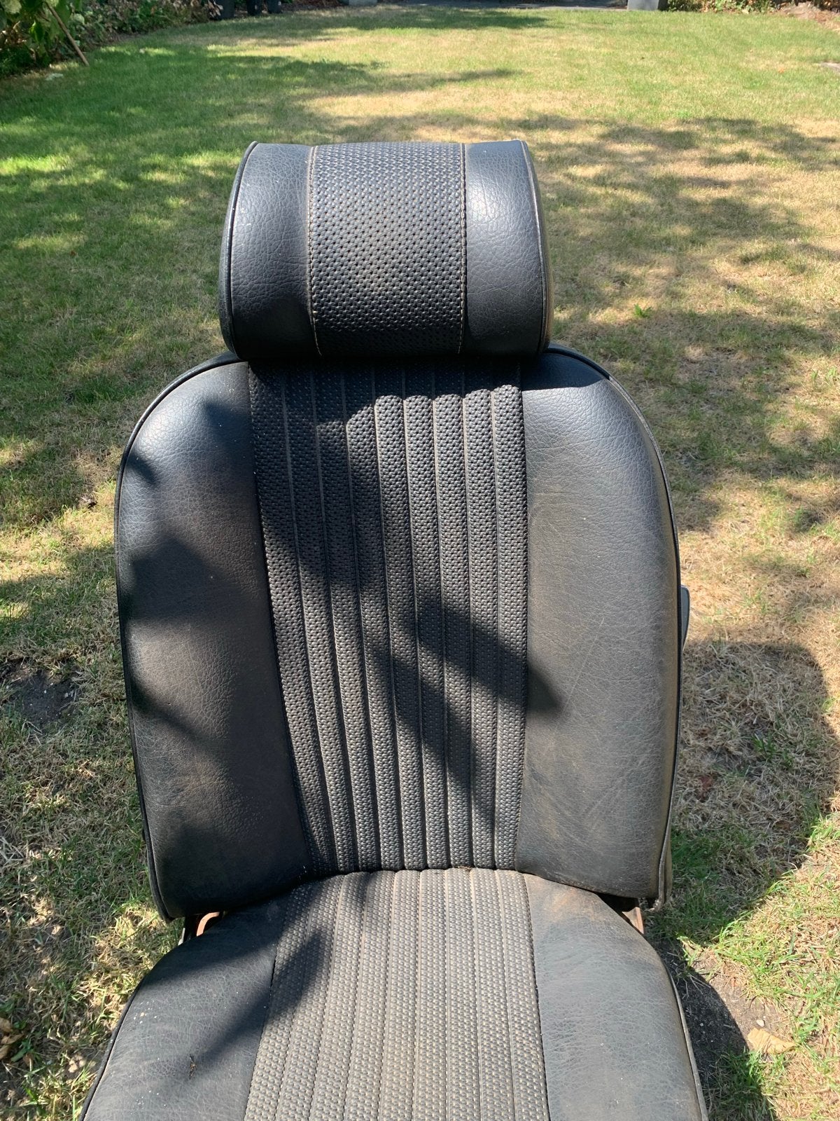 Stoelhoes origineel bijrijdersstoel mgb 1971: zwart vinyl, Auto-onderdelen, Interieur en Bekleding, Ophalen of Verzenden, Gebruikt