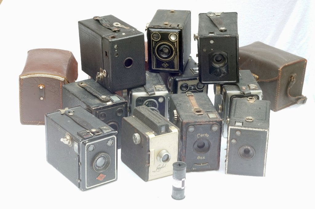 10 Box camera's o.a. Zeiss, Agfa, Kodak, Certo, Eaglet e.a., Ophalen of Verzenden, Compact, Overige Merken