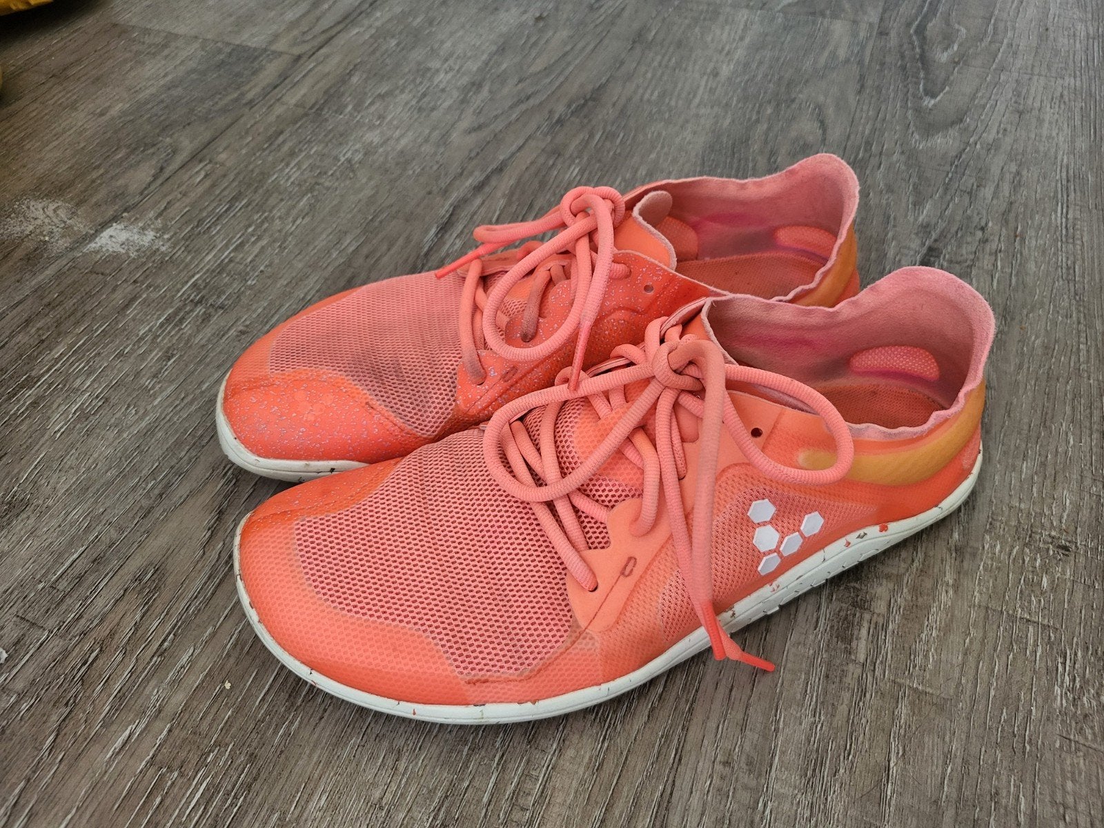 Vivo Barefoot schoenen maat 39 - Oranje, Vivobarefoot, Oranje, Ophalen of Verzenden, Sneakers of Gympen
