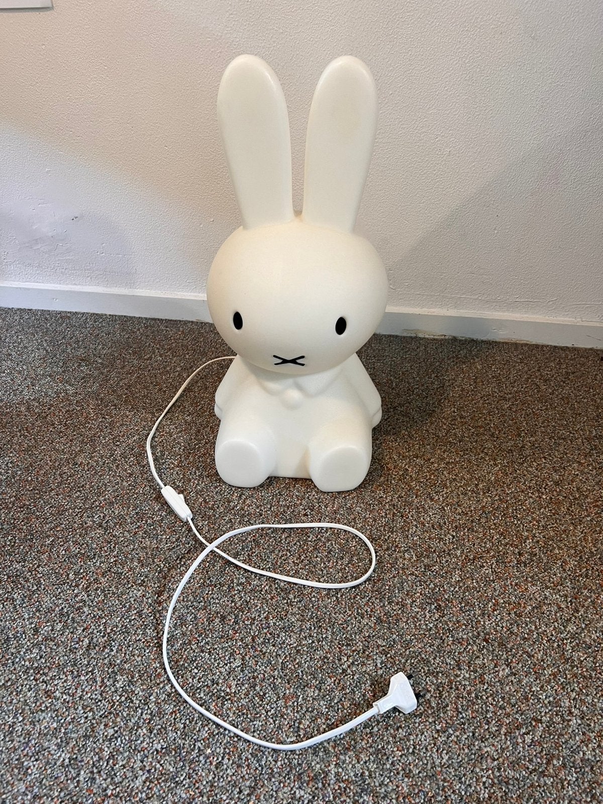 Nijntje lamp wit ca. 38 cm – kinderkamer, Ophalen, Zo goed als nieuw, Lamp