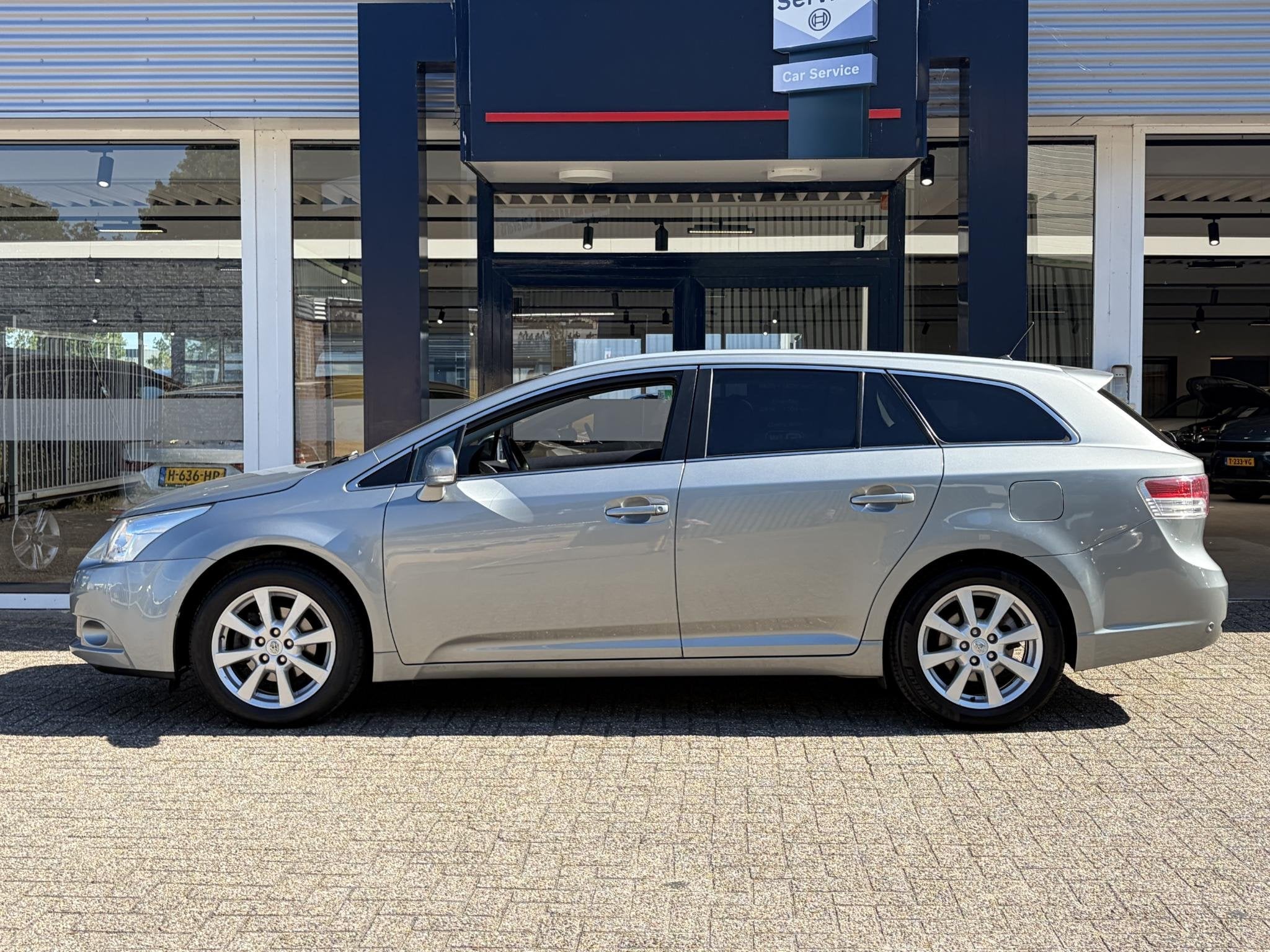 Toyota Avensis Wagon 2.0 VVTi Panoramic Business Special / N, Auto's, Toyota, Voorwielaandrijving, Stof, 4 cilinders, Parkeersensor