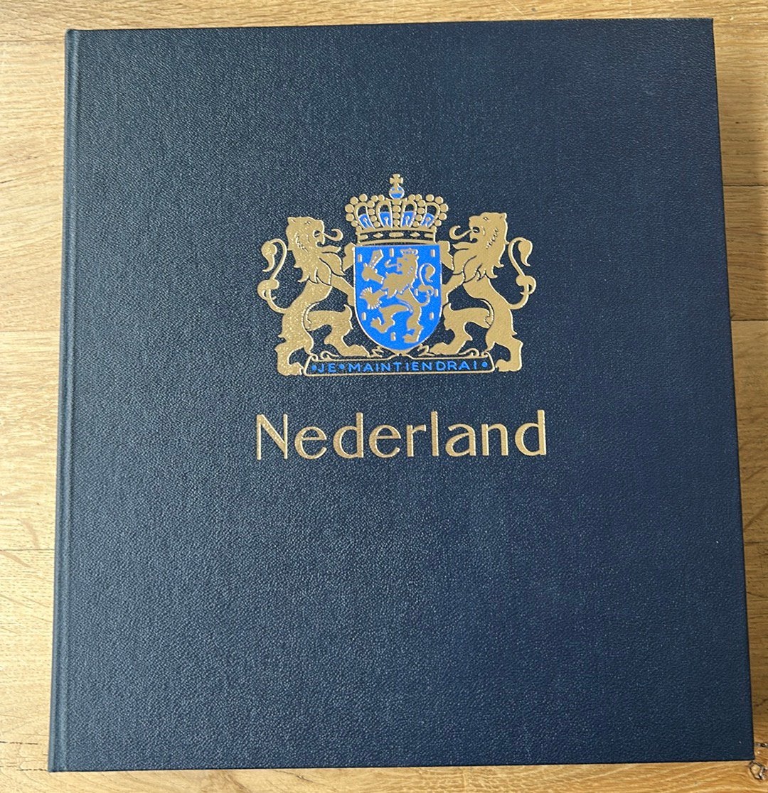 Nederland Davo cristal album deel 2 met zegels postfris, Postzegels en Munten, Postzegels | Toebehoren, Verzenden, Verzamelalbum