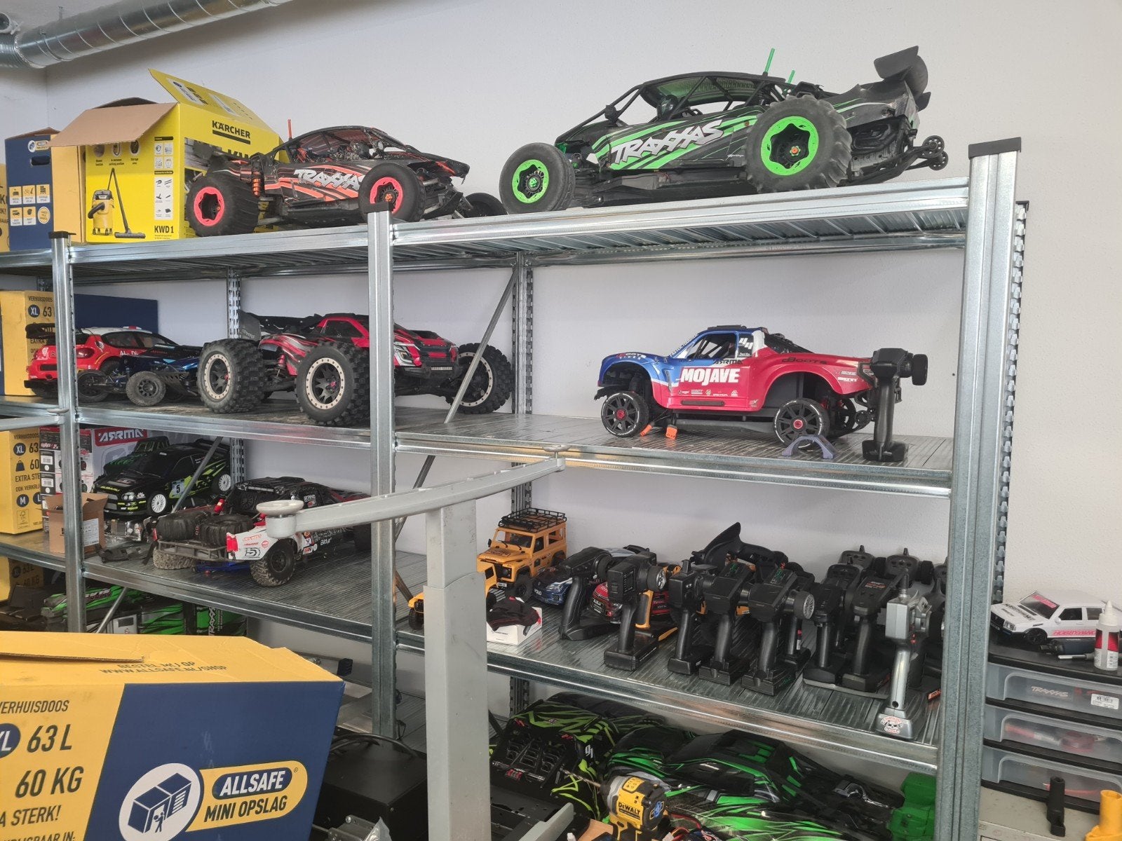 RC Auto's, laders, lipos (2S, 3S, 4S, 6S) en zenders, Elektro, Gebruikt, Auto offroad, Ophalen of Verzenden