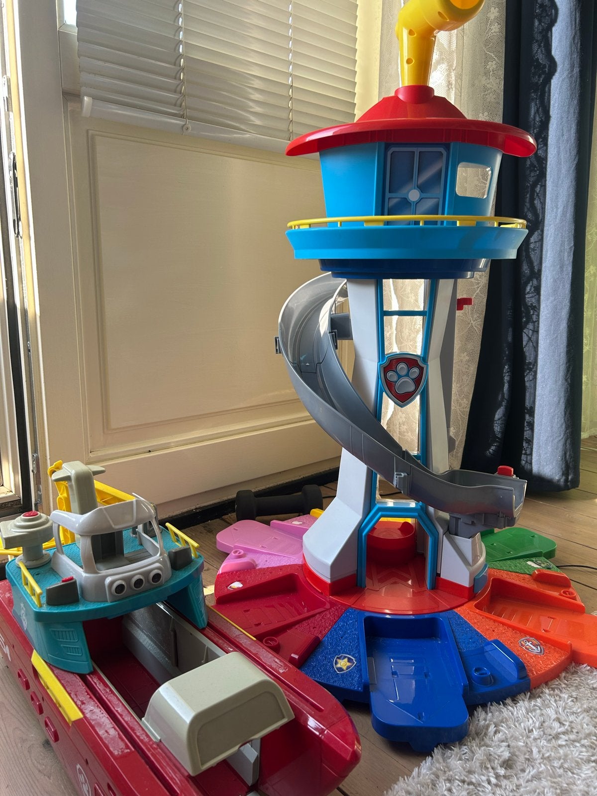 Paw Patrol Uitkijktoren en Patroller Boot Speelset, Ophalen, Gebruikt, Jongen of Meisje