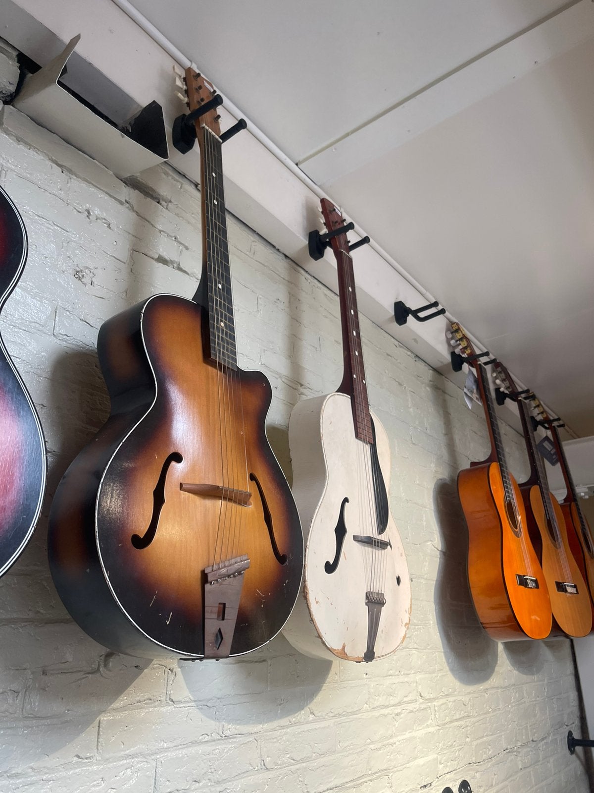 Aanbod gitaren, Muziek en Instrumenten, Z, Z, Ophalen of Verzenden, Zo goed als nieuw