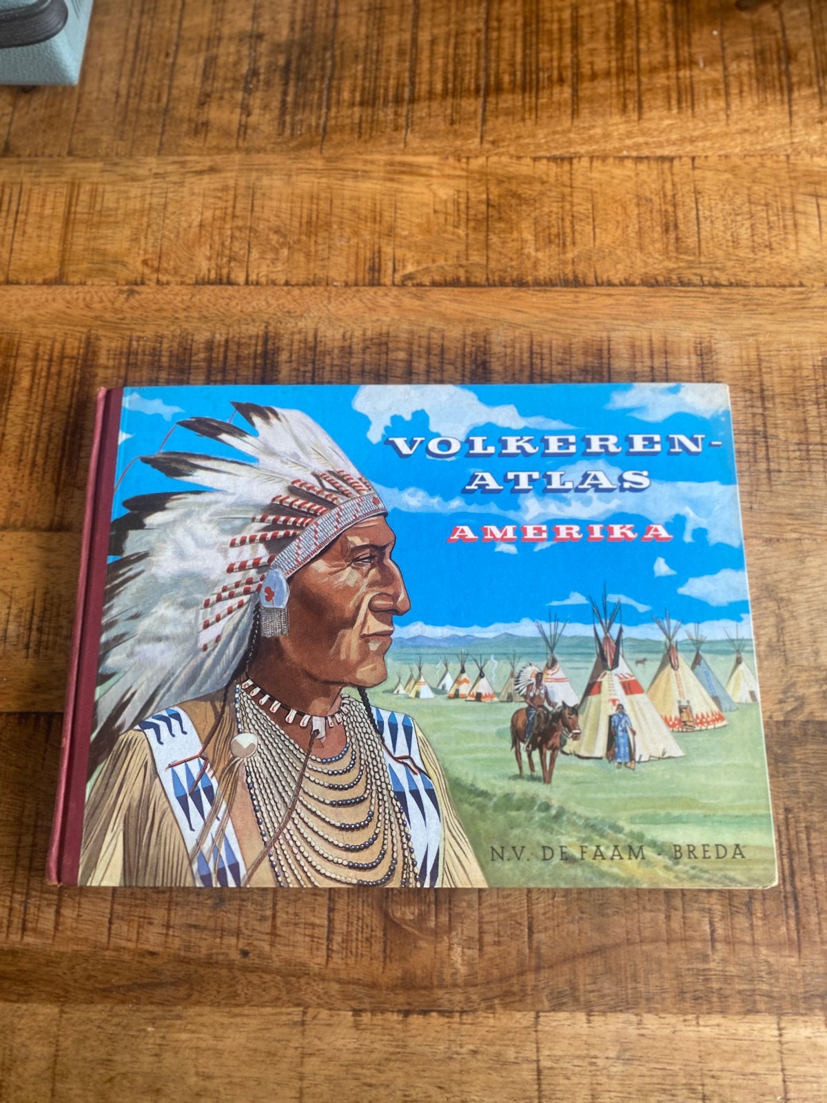 Volkeren-Atlas Amerika verzamelalbum door De Faam uit Breda., Ophalen of Verzenden, Gelezen