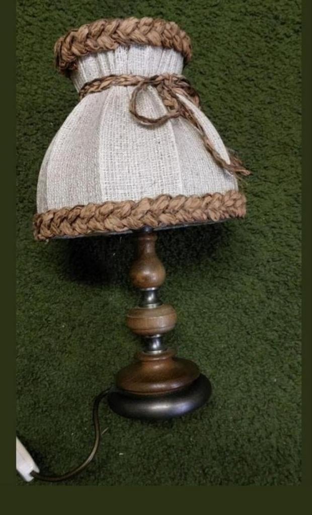 Mooie tafel lampenvoet met kap, Huis en Inrichting, Lampen | Tafellampen, Ophalen of Verzenden, Zo goed als nieuw, Minder dan 50 cm