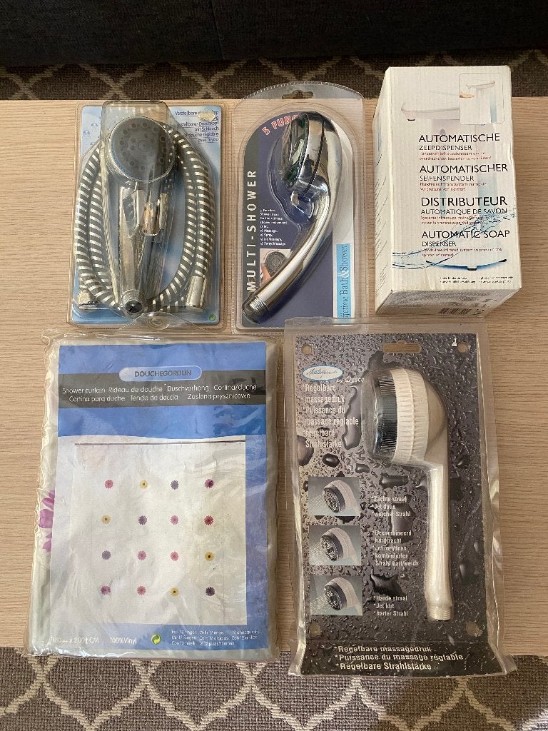 Badkamerset - Douchekoppen & Automatische Zeepdispenser, Huis en Inrichting, Ophalen of Verzenden, Nieuw