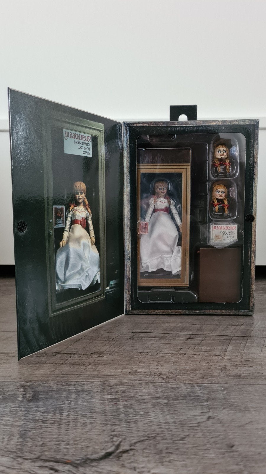 NECA Annabelle Comes Home Ultimate Action Figure, Verzenden, Nieuw