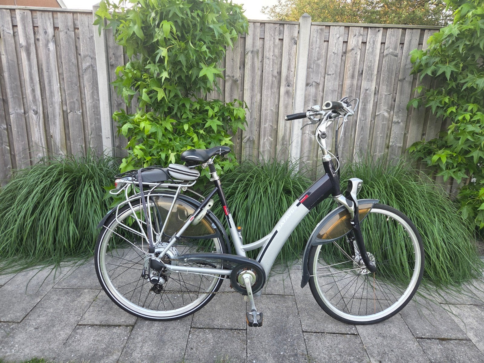 Batavus elektrische fiets, Fietsen en Brommers, Elektrische fietsen, 55 tot 59 cm, Ophalen, Gebruikt, Batavus