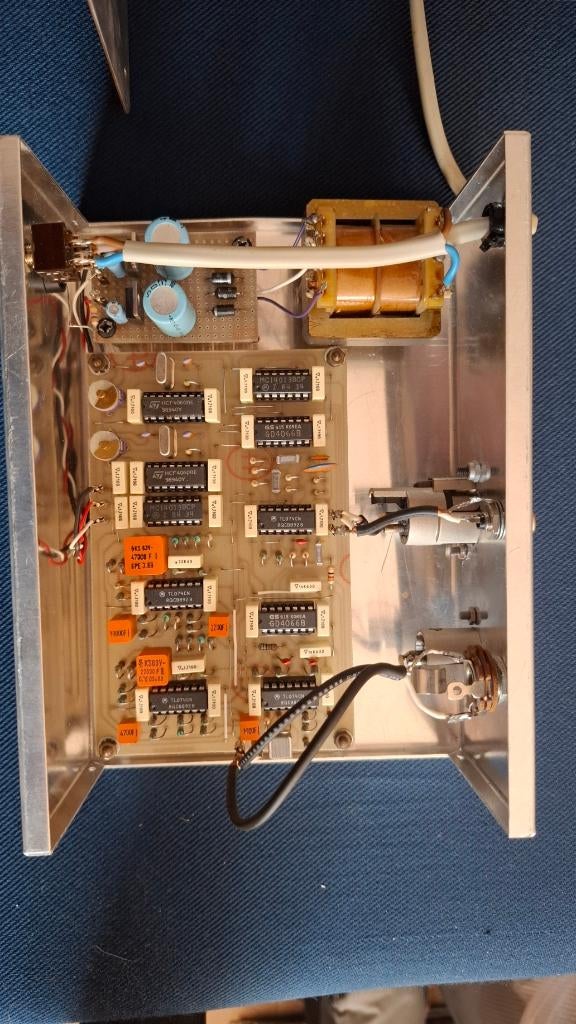 Elektuur Feedback Killer, Hobby en Vrije tijd, Elektronica-componenten, Ophalen of Verzenden, Gebruikt